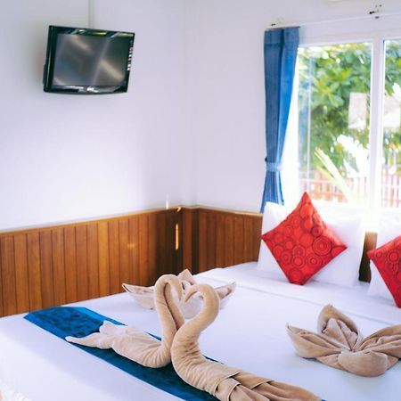Amity Beach Resort Maret Kültér fotó