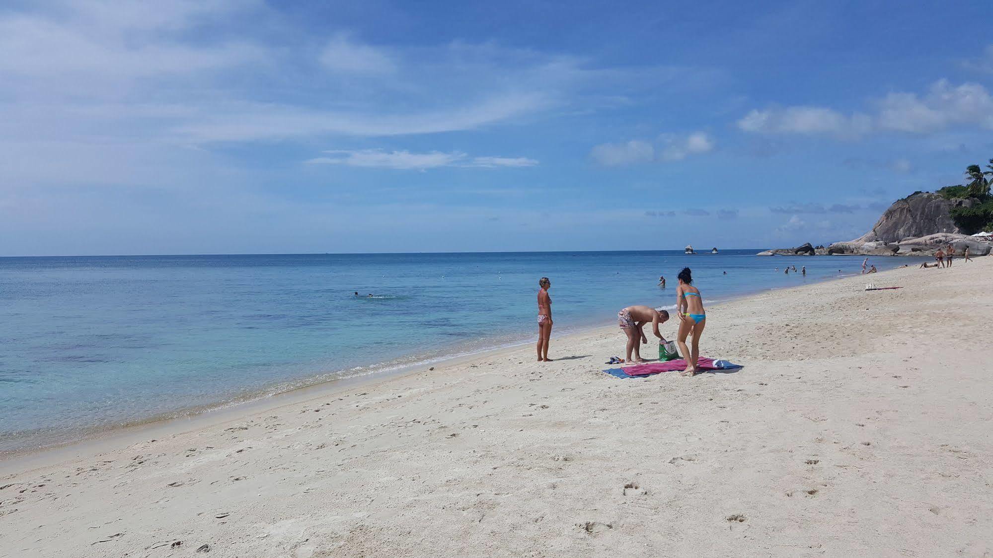Amity Beach Resort Maret Kültér fotó