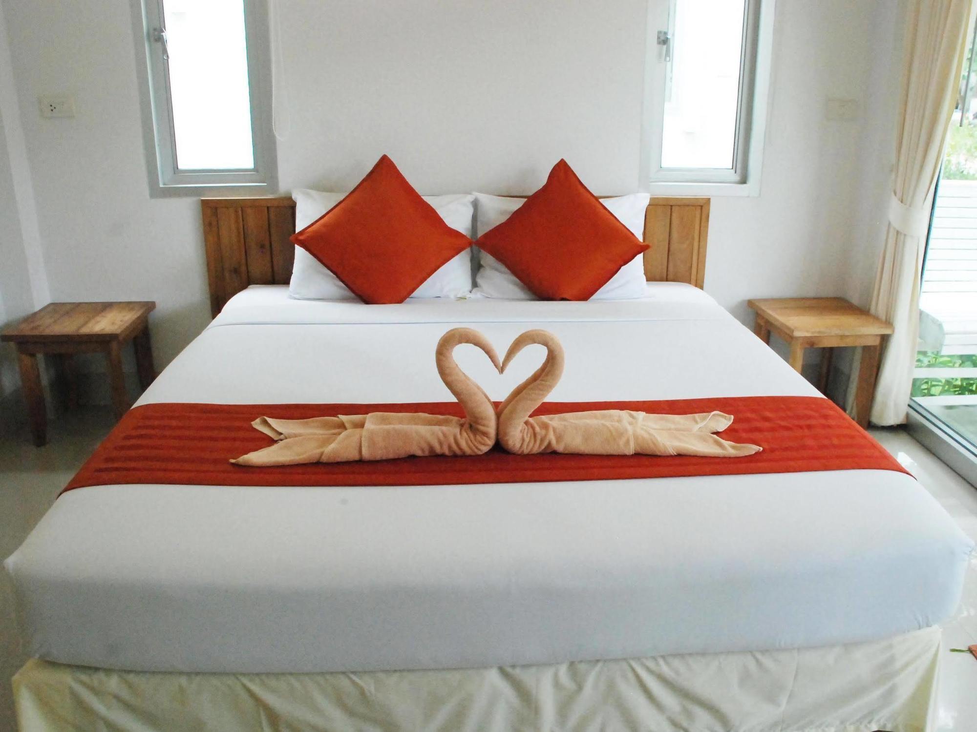 Amity Beach Resort Maret Kültér fotó
